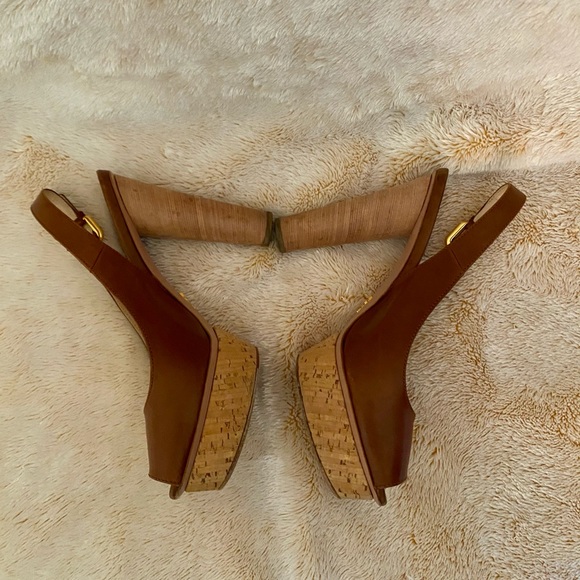 Authentic PRADA SLING BACK RUST COLOR - Picture 5 of 11